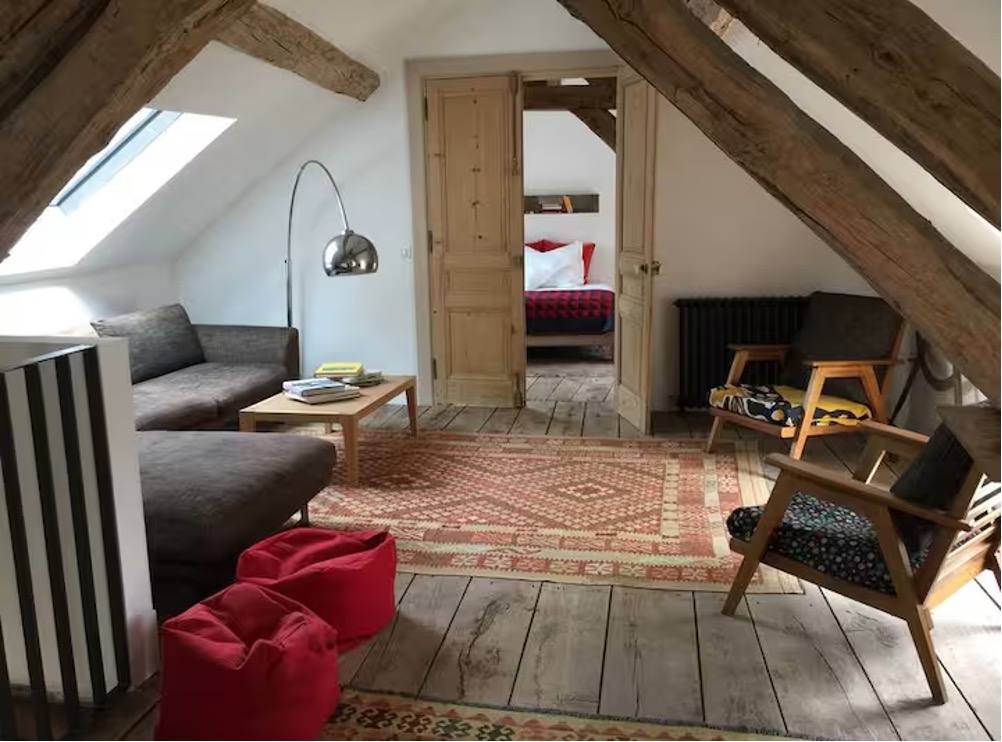 Burgundy Wine Lover's Delight – Saskia Charity Travel
